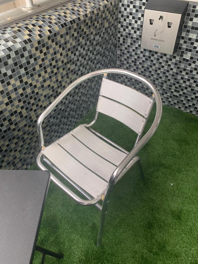 Luxury Panoramic Balcony Swindon Central Exterior foto